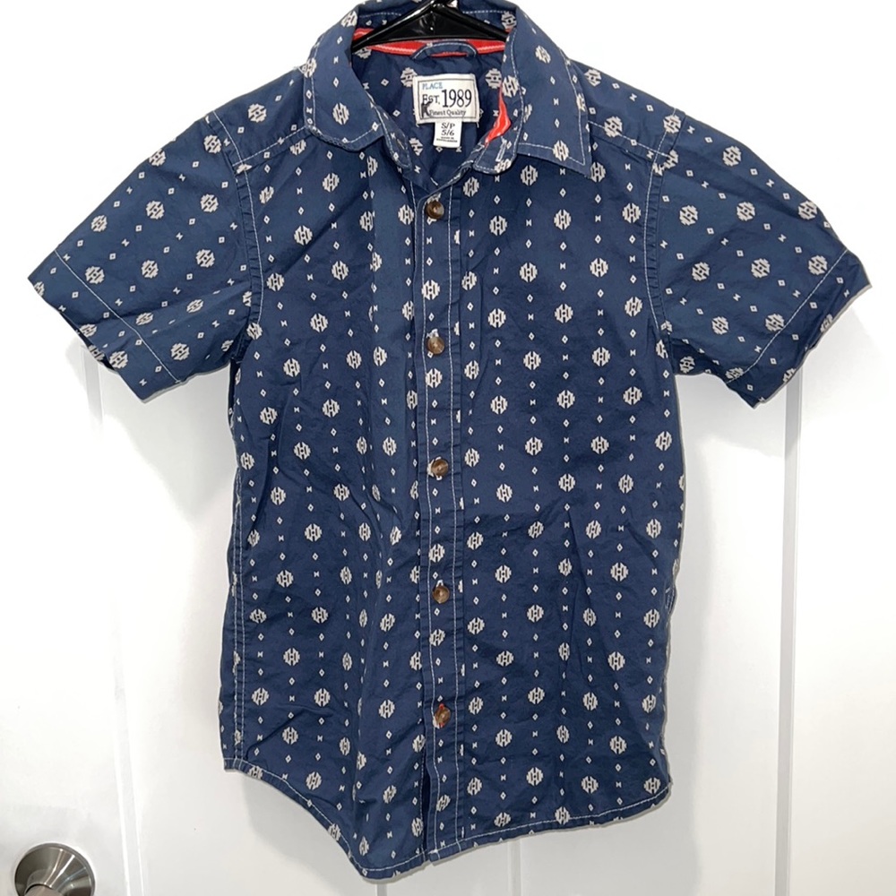 Boys Children’s Place button down shirt